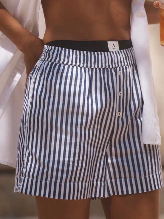Anthropologie Pants - Anthropologie Wren Striped Navy & White Boxer Shorts Size Small